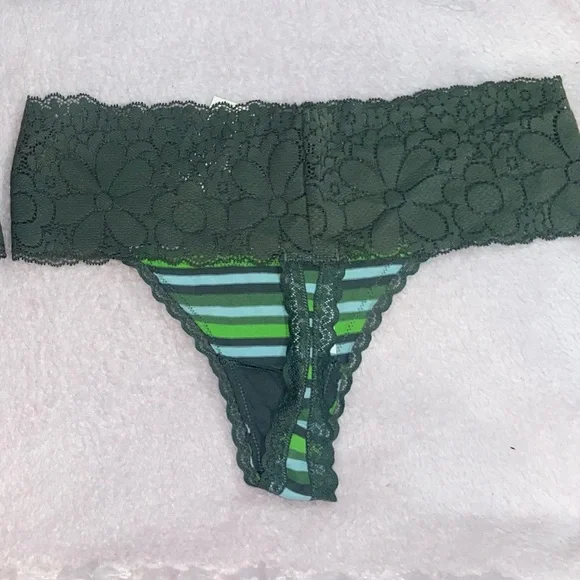 AERIE Candy Lace Top Thong Underwear Panties Sz XS Green Stripes 95% Cotton NWT - Picture 3 of 3